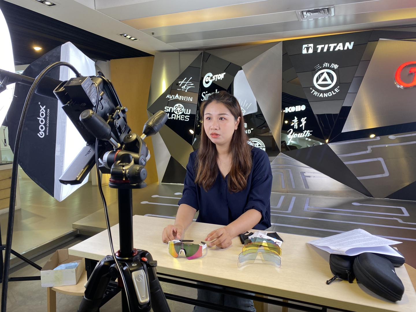 ONLINE CANTON FAIR FACILITATES GZLI CONNECTING THE WORLD