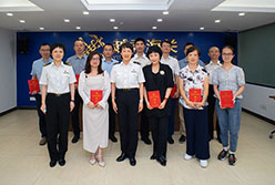 轻出公司业务支持中心曾悦总经理被越秀海关聘任为特约监督员