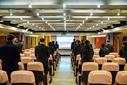 沉重哀悼，深切缅怀——轻出公司组织收看江泽民同志追悼会