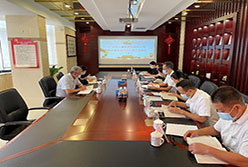 轻出公司党委理论中心组召开第三季度集中学习研讨会