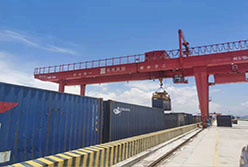 搭乘中欧“新快车”，轻出公司纸浆进口业务取得新进展