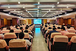 轻出公司召开2024年党风廉政建设暨党纪学习教育动员部署会